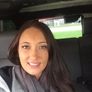 Meet your Posher, Brooke